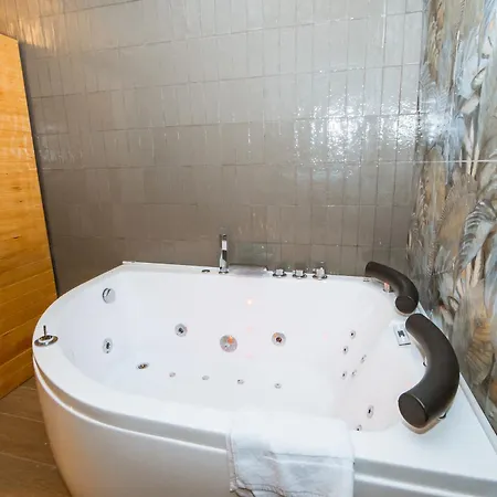 Apartament La Corte Terrace&spa Bari
